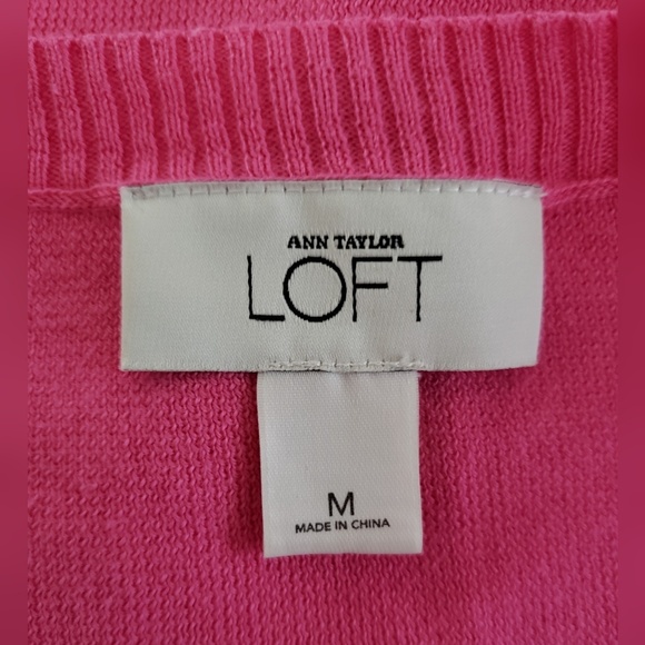 Ann Taylor Loft Pink Short Sleeve Sweater 💗 - Picture 3 of 3
